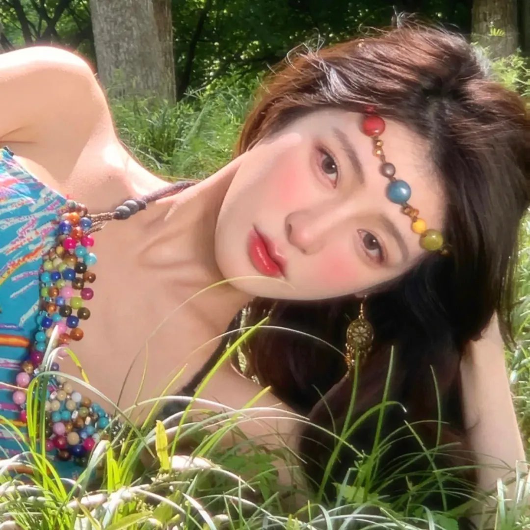 女恶魔人